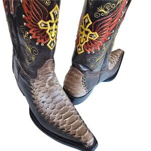 Cowboy Boots Aguila Real Leather Size 8.5 Embroidery Studs Brown Cross Wings